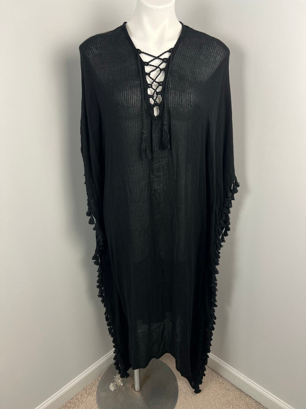 Walter Baker Acapulco Kaftan Tasseled Coverup in Black Beach Tropical Vacation